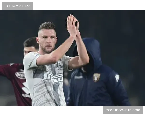 什克里尼亚尔战术适配性显著提升,助力球队迈入全新战术时代 什克里尼亚尔战术适配性显著提升,助力球队迈入全新战术时代