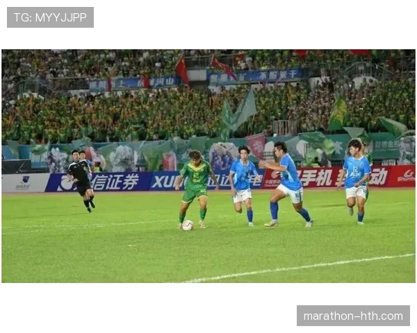 J1联赛杯上演豪门对决，精彩赛事点燃球迷热情