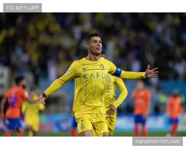 C罗百球里程碑再创辉煌,传奇生涯续写新篇章 C罗百球里程碑再创辉煌,传奇生涯续写新篇章