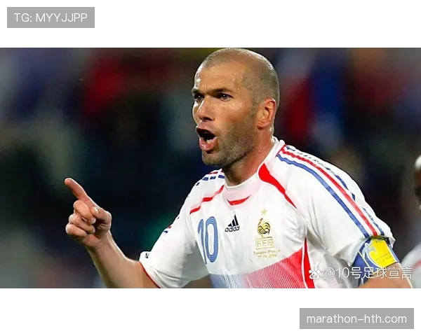 齐达内技术解析：中场大师的战术智慧如何重塑现代足球竞争力