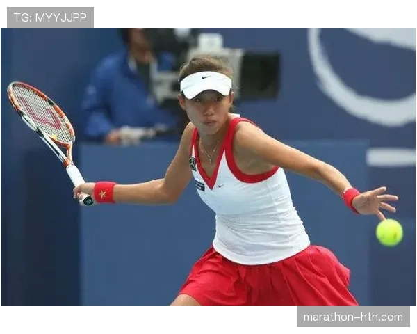 郑赛赛这生活简直反差巨大，赛场拼命一副狠劲儿，下了场就打起了高档茶馆主人的算盘？